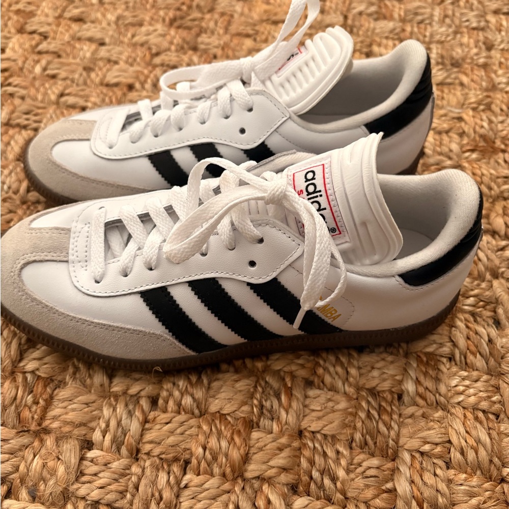 Adidas Samba Sneakers New